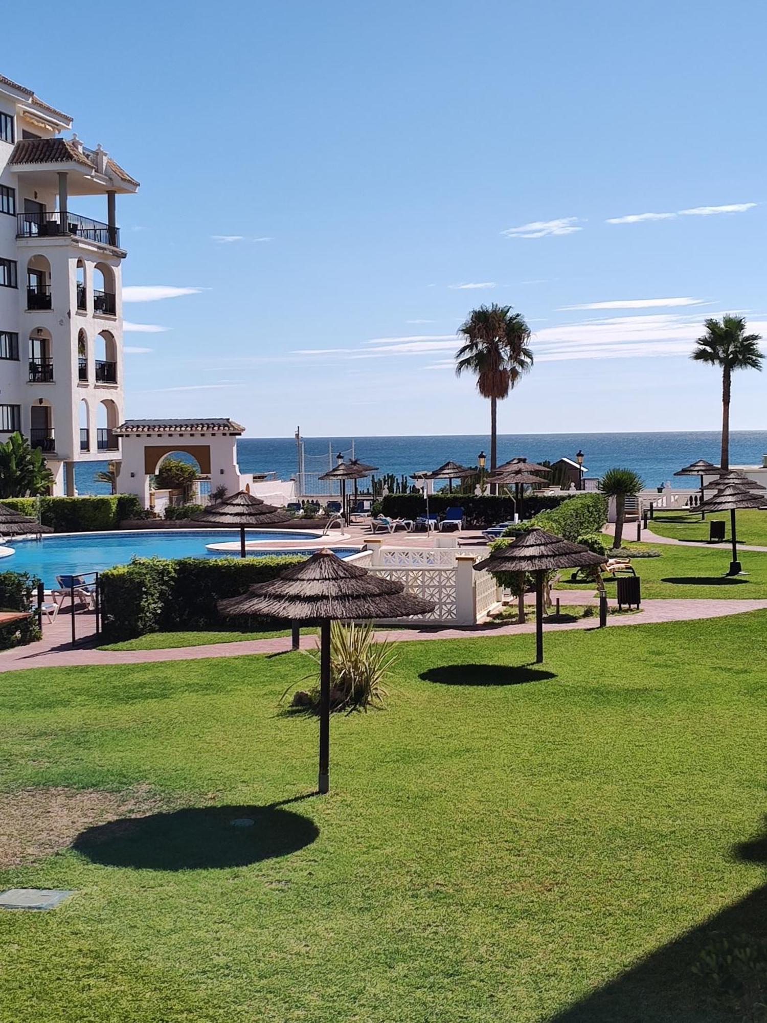 Duquesa 5210 Beach Side Paradise Castillo de Sabinillas Kültér fotó